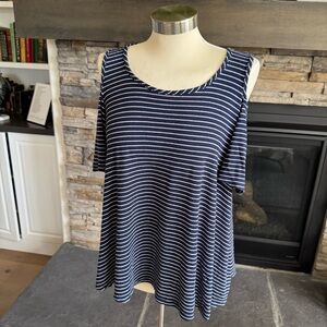 Bobeau Blue and White Asymmetrical Sleeveless Blouse